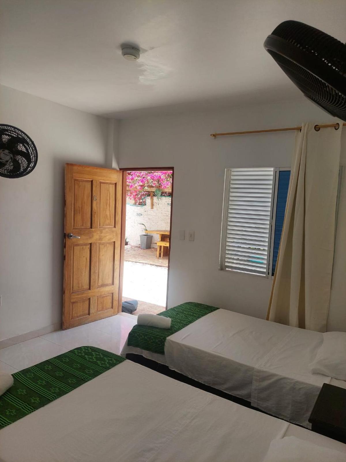 White Taganga Hotel Exterior photo